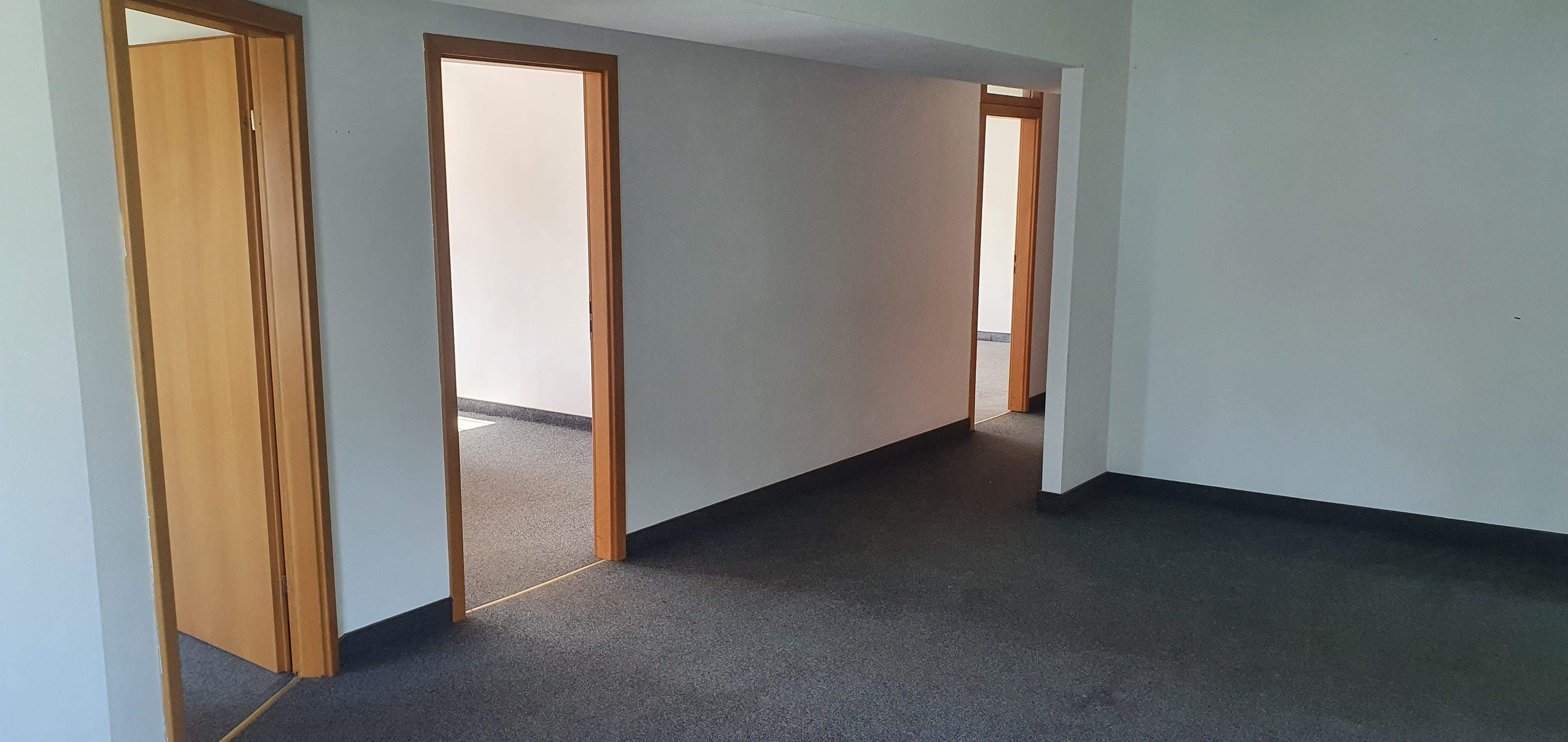 biuro 100 m bielsko biała